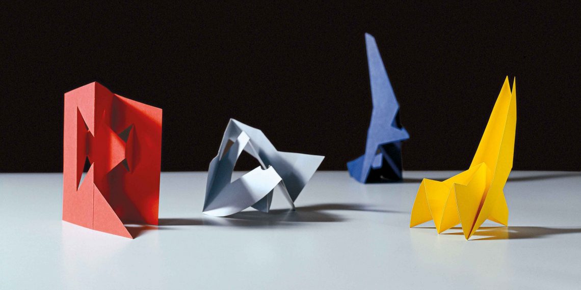 La primera retrospectiva dedicada a Bruno Munari en España